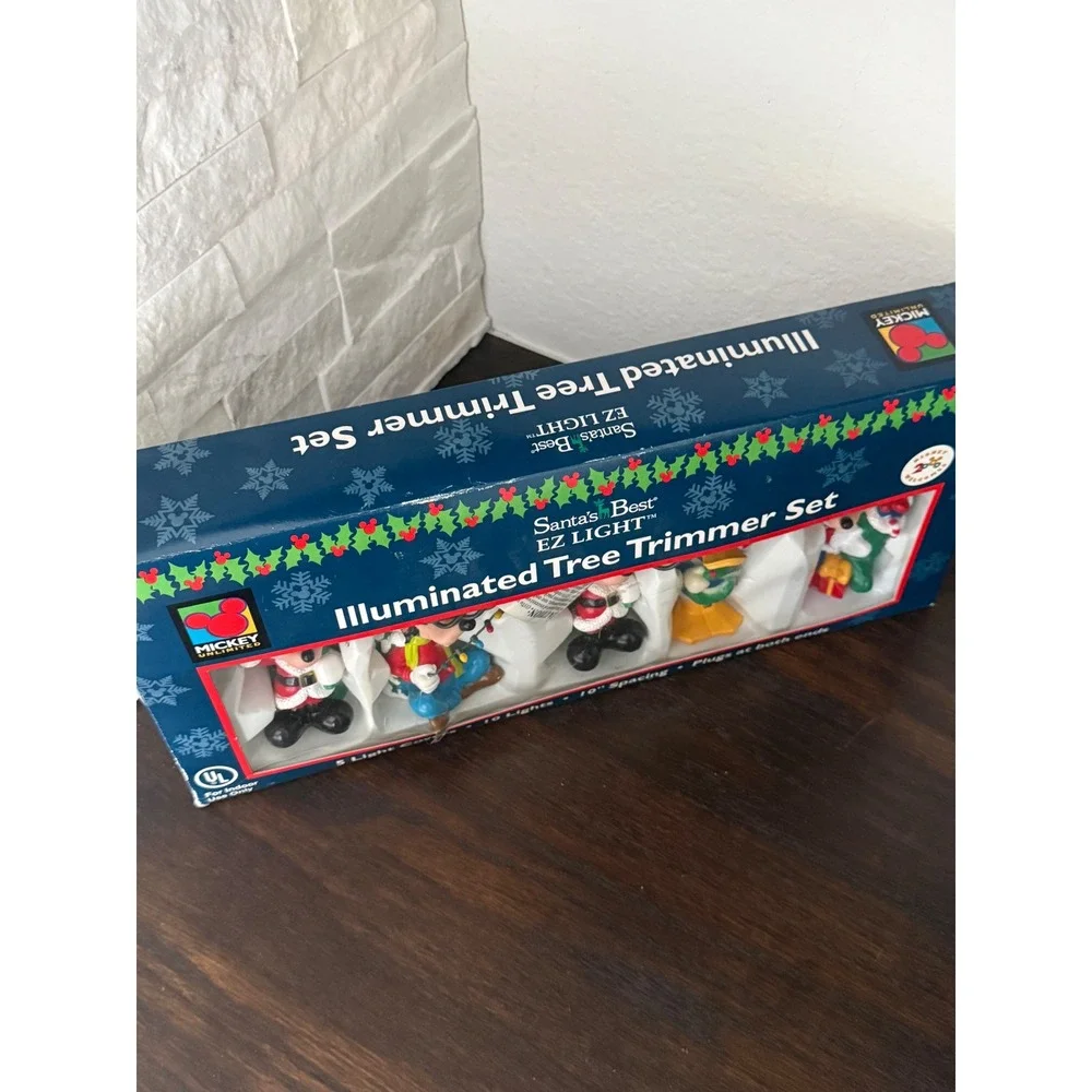 Vintage 1999 Santa's Best Disney Mickey Mouse Illuminated Tree Trimmer Light Set